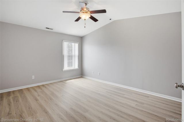8413 Heywood Circle, Sterling Heights, MI 48312