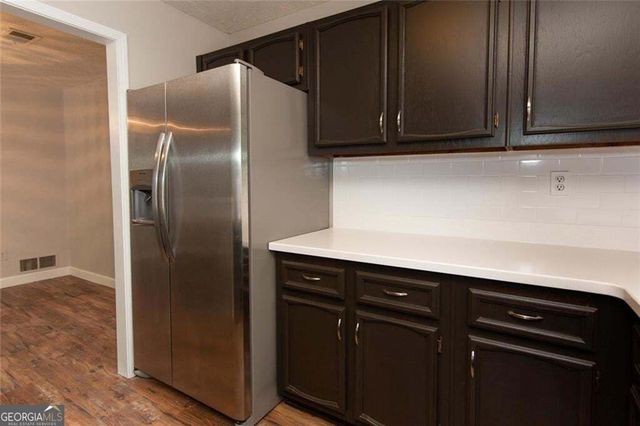 2104 Augusta Drive SE, Marietta, GA 30067