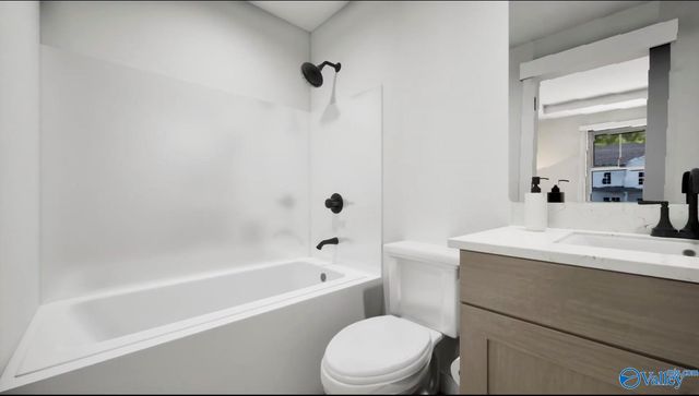 24335 McKinley Avenue, Athens, AL 35613