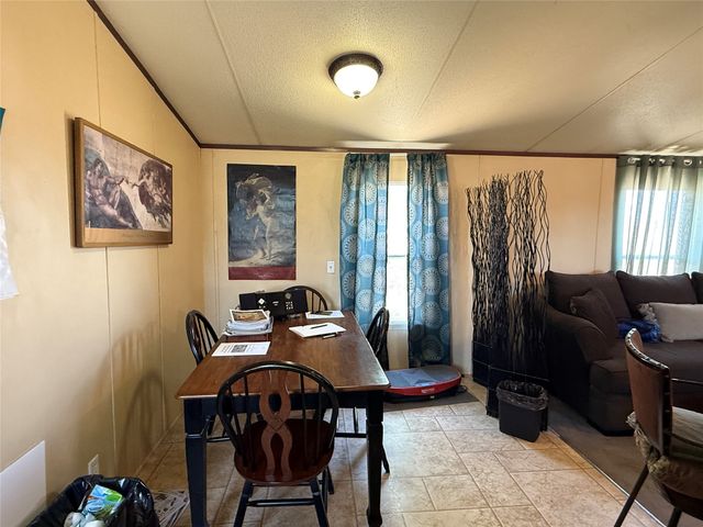 607 Union Hall Lane, Espanola, NM 87532