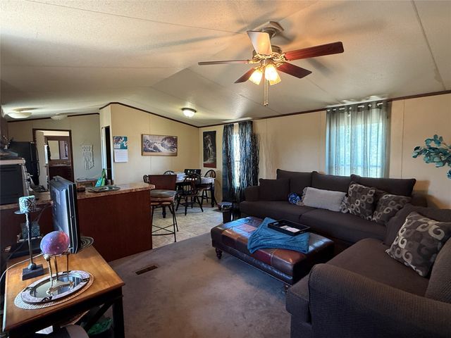 607 Union Hall Lane, Espanola, NM 87532