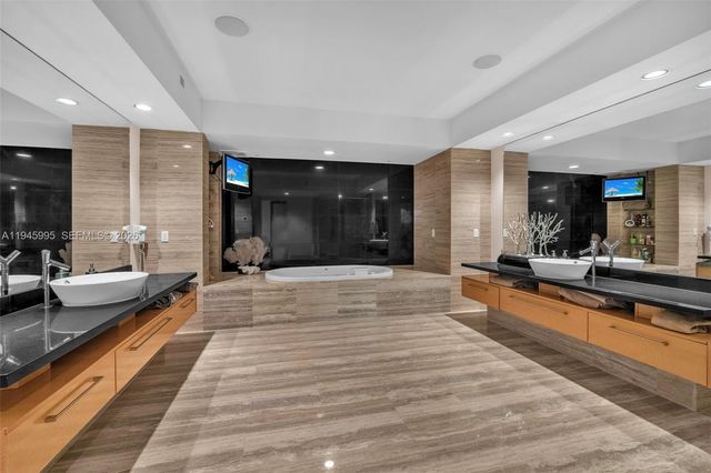 101 S Fort Lauderdale Beach Boulevard 2601, Fort Lauderdale, FL 33316