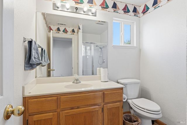 2263 Garnet Dr, Vallejo, CA 94591