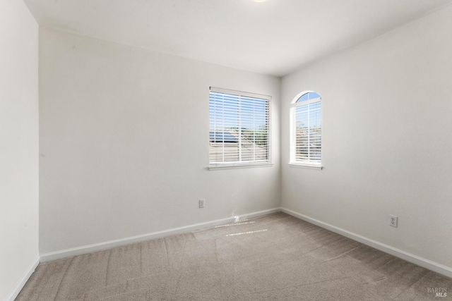 2263 Garnet Dr, Vallejo, CA 94591