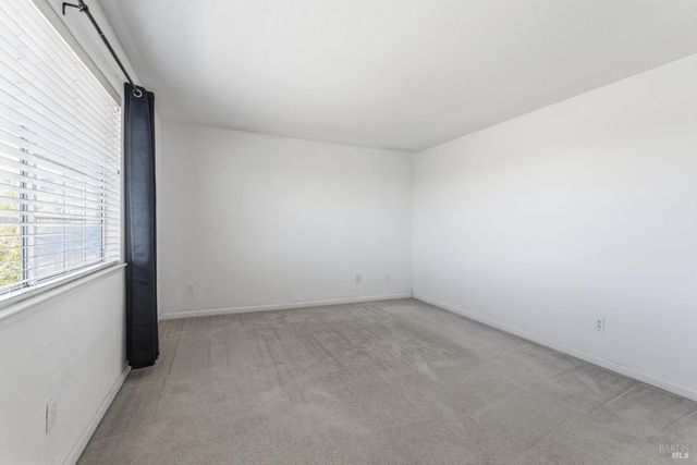 2263 Garnet Dr, Vallejo, CA 94591