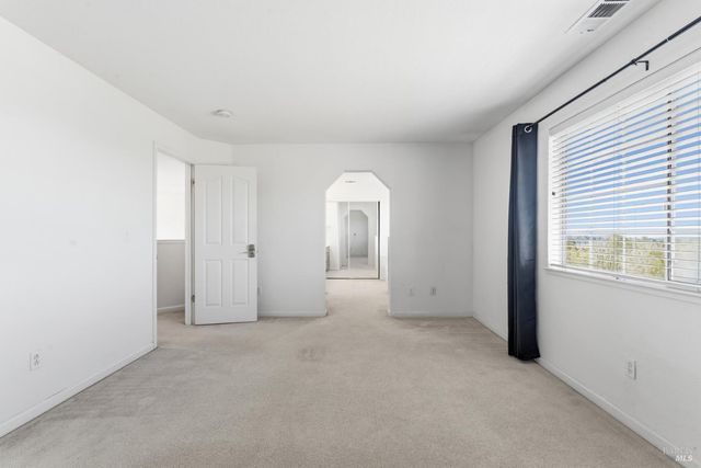 2263 Garnet Dr, Vallejo, CA 94591