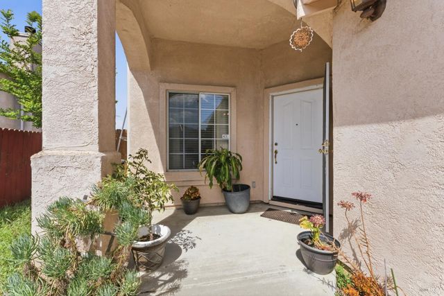 2263 Garnet Dr, Vallejo, CA 94591