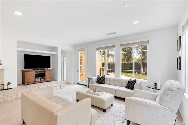 305 Via Los Tilos, San Clemente, CA 92673