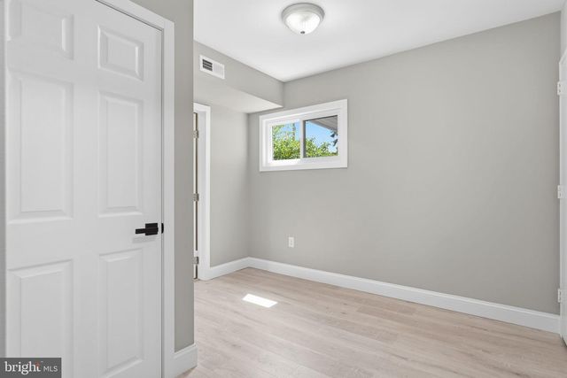 2873 COMLY RD, Philadelphia, PA 19154