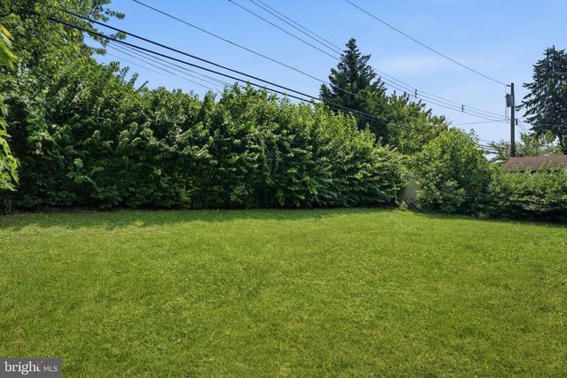2873 COMLY RD, Philadelphia, PA 19154