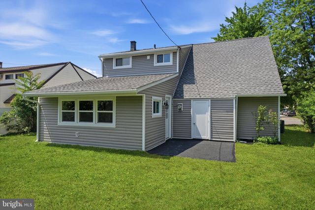 2873 COMLY RD, Philadelphia, PA 19154