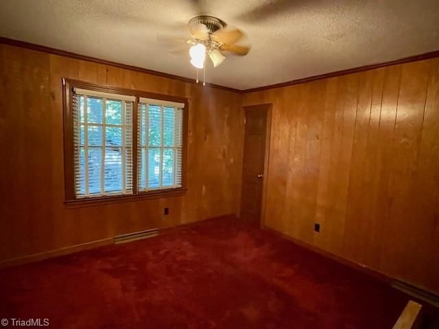 10 Woodcrest Drive, Lexington, NC 27295