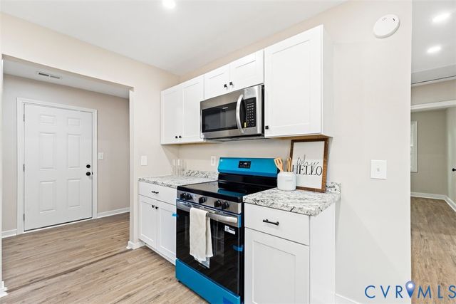 91 Slagle Ave, Petersburg, VA 23803
