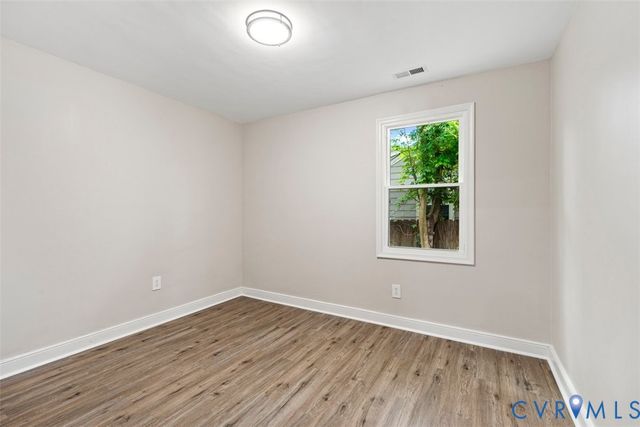 91 Slagle Ave, Petersburg, VA 23803