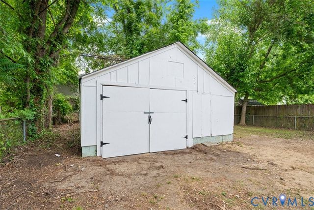 91 Slagle Ave, Petersburg, VA 23803