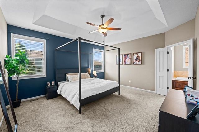 19421 W 200th Terrace, Spring Hill, KS 66083