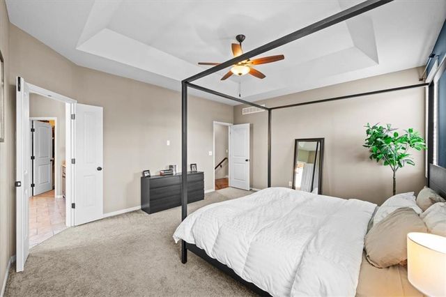 19421 W 200th Terrace, Spring Hill, KS 66083