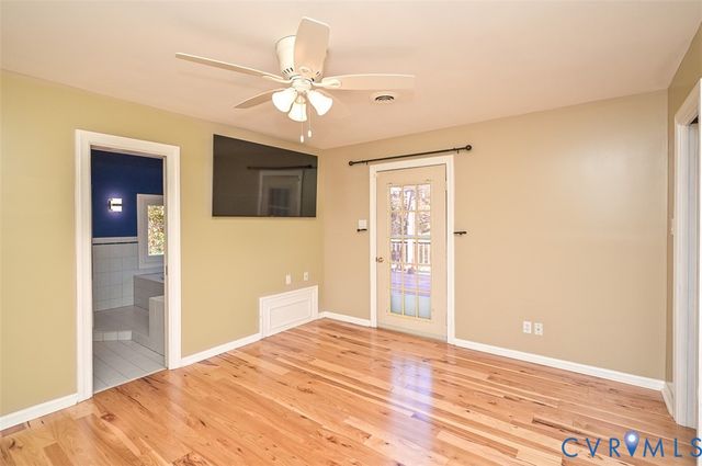 425 Starview Ln, Gum Spring, VA 23065