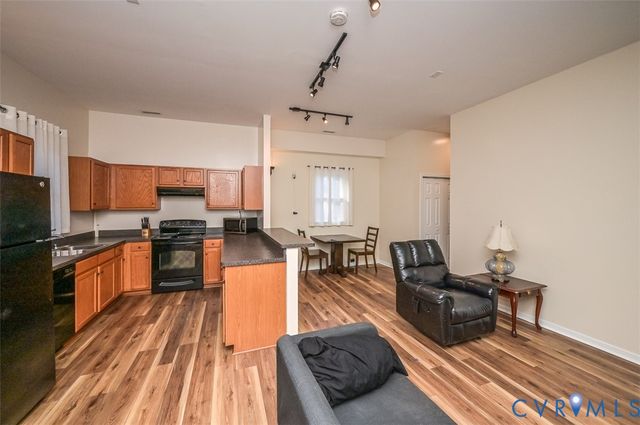 425 Starview Ln, Gum Spring, VA 23065