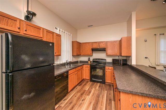 425 Starview Ln, Gum Spring, VA 23065