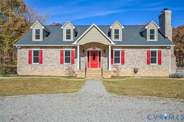425 Starview Ln, Gum Spring, VA 23065