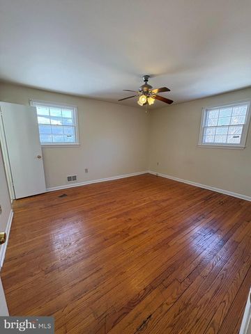 3901 21ST AVE, Temple Hills, MD 20748