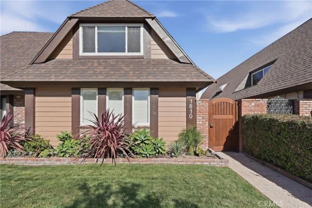 1810 Huntington Street, Huntington Beach, CA 92648