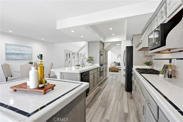 1810 Huntington Street, Huntington Beach, CA 92648