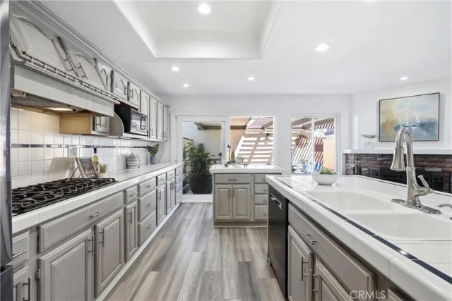 1810 Huntington Street, Huntington Beach, CA 92648