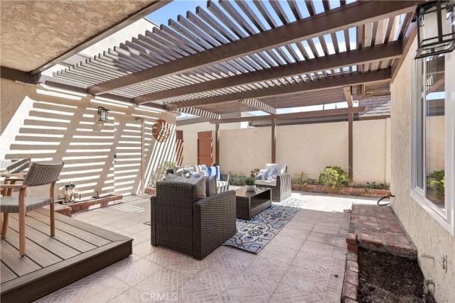 1810 Huntington Street, Huntington Beach, CA 92648