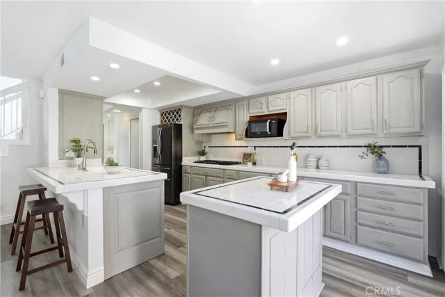 1810 Huntington Street, Huntington Beach, CA 92648