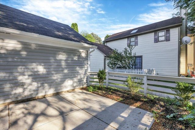 6871 Vally Down Road, Dublin, OH 43017