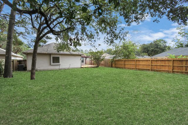 25403 Elm Green St Street, Spring, TX 77373