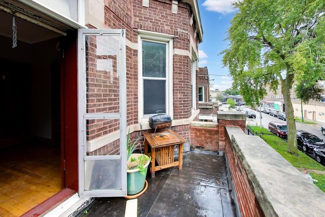 1623 N TRIPP Avenue, Chicago, IL 60639