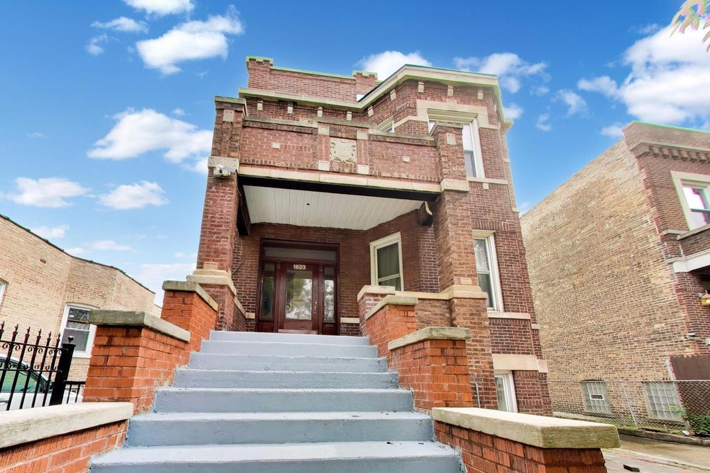 1623 N TRIPP Avenue, Chicago, IL 60639 — photo 3