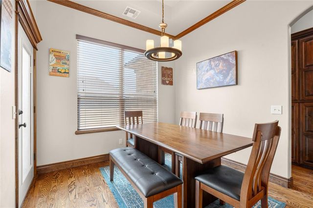 10904 SW 19th Street, Yukon, OK 73099