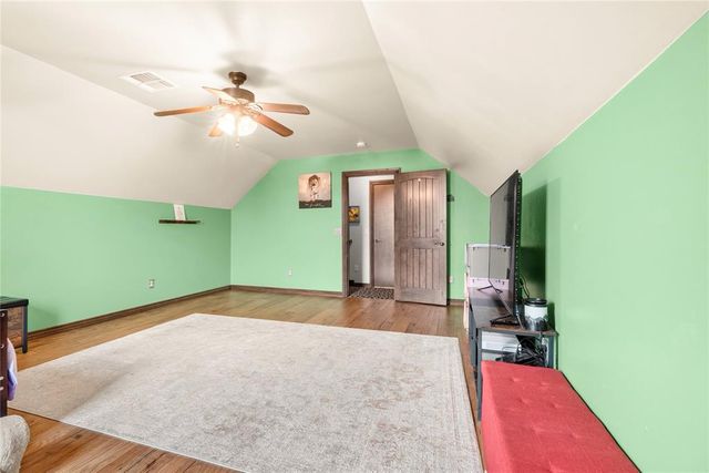 10904 SW 19th Street, Yukon, OK 73099