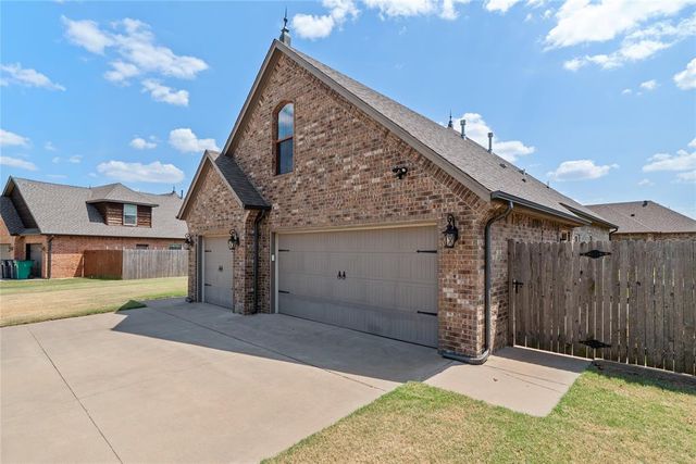 10904 SW 19th Street, Yukon, OK 73099