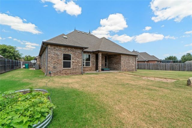 10904 SW 19th Street, Yukon, OK 73099