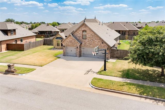 10904 SW 19th Street, Yukon, OK 73099