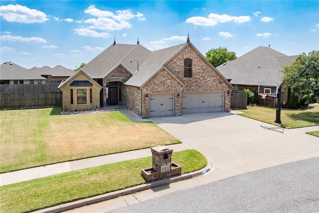 10904 SW 19th Street, Yukon, OK 73099
