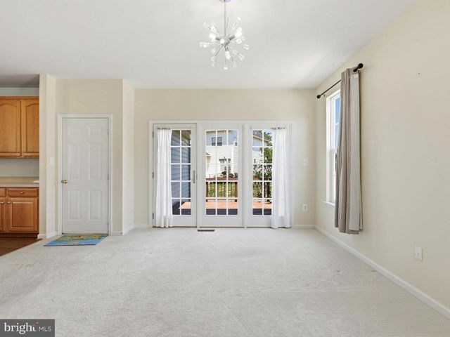 9477 BANKHEAD DR, Manassas, VA 20110