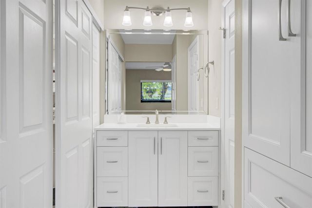 15451 Pembridge Drive 206, Delray Beach, FL 33484