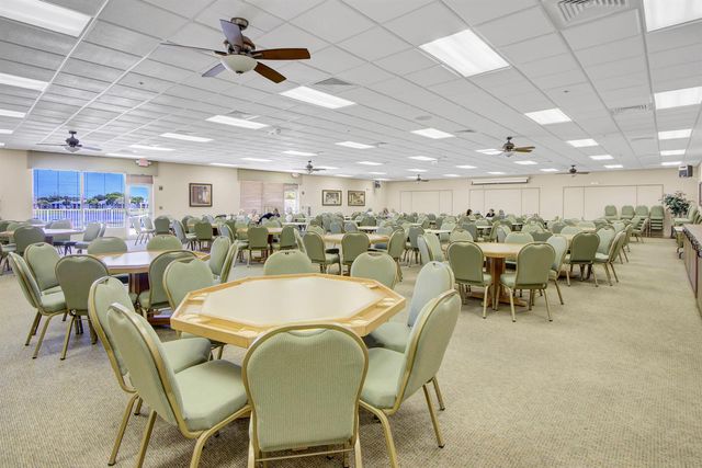 15451 Pembridge Drive 206, Delray Beach, FL 33484