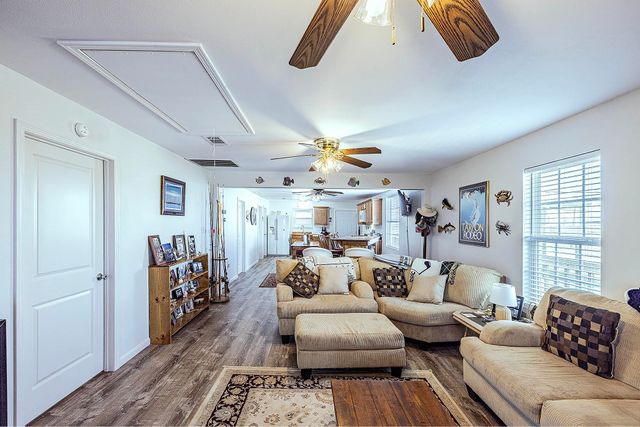 7828 Seaside Drive, Cocodrie, LA 70344