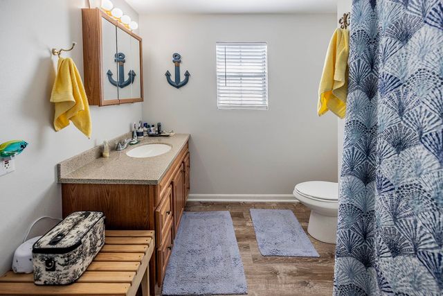 7828 Seaside Drive, Cocodrie, LA 70344