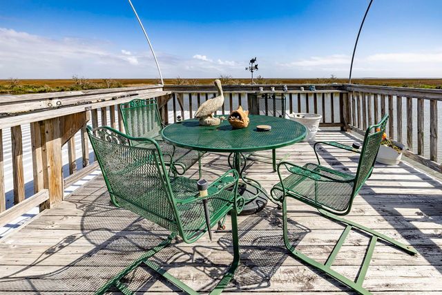 7828 Seaside Drive, Cocodrie, LA 70344