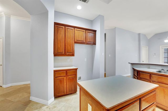 1211 Greenway Drive, Allen, TX 75013