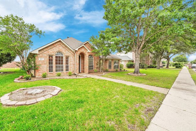 1211 Greenway Drive, Allen, TX 75013