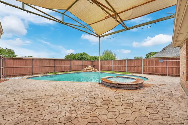 1211 Greenway Drive, Allen, TX 75013